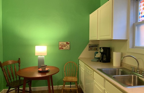 Willoughby Spit Cabaña | Manor and Mutts #1 - Beach Front, Pet Friendly, High Speed WiFi, Private