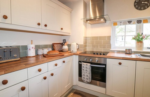 Great Longstone Casa | MANOR BARN COTTAGE, family friendly in Great Longstone