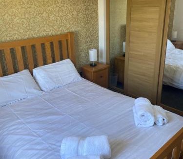 Wrafton Casa | Manor Close