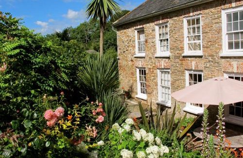 Dartmouth Casa | Manor Farmhouse