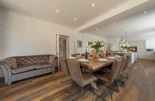Driffield Casa | Manor House, Beeford, Yorkshire Coast