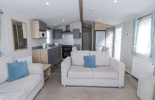 Maryport Cabaña | MANOR HOUSE PLATINUM 3 BEDROOM (16E), family friendly in Aspatria