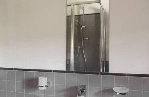 Sambucetole Casa | Casa solariega con piscina privada rodeada de zonas verdes