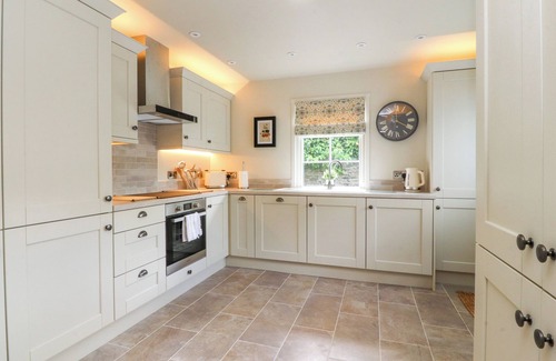 Clitheroe Casa | MANOR LODGE, family friendly, character holiday cottage in Clitheroe