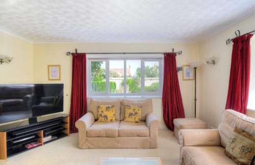 Burton Bradstock Casa | Manor Lodge