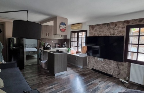 Gefira Mpania Apartamento | Manos Luxury Apartments