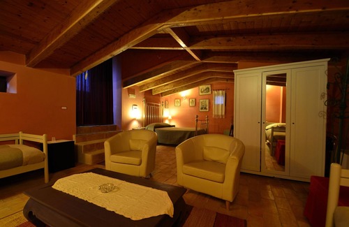 Caserta Cama Y Desayuno | Manouche B&B Bistrot