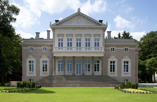 Nowe Warpno Cama Y Desayuno | Manowce Palace - Double or Twin Room with Garden View (Room 1)