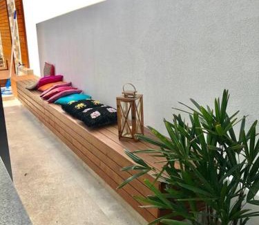 Pinheira Casa | Mansão quadra da praia - Praia de Baixo - Pinheira
