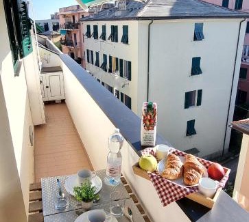 Quarto dei Mille Apartamento | Mansarda Azzurra, 8 min dal mare, 3 min dall'Ospedale Pediatrico