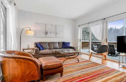 Stowe Casa | Mansfield View Memories