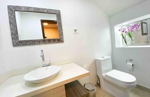 El Tesoro Villa | MANSION BR VILLA Piscina, Jacuzzi, 6 min de Provenza