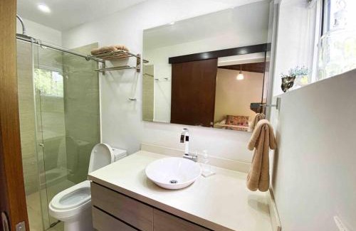 El Tesoro Villa | MANSION BR VILLA Piscina, Jacuzzi, 6 min de Provenza