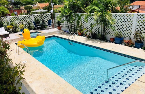 Pueblo Viejo Casa | Mansion Laura - a master room for everyone.