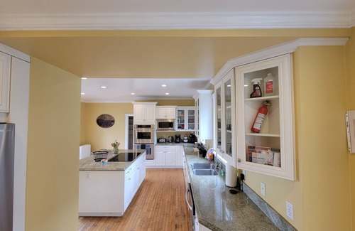 Old Southwest Casa | Mansion on the Truckee River, walking distance from Downtown/Midtown. Beautiful.