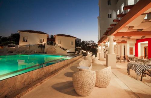 Playa Chahué Apartamento | Mansiones Cruz del Mar Huatulco
