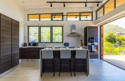La Mivoie Apartamento | Manta Cove - Penthouse by Horizon Holidays