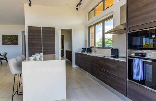 La Mivoie Apartamento | Manta Cove - Penthouse by Horizon Holidays