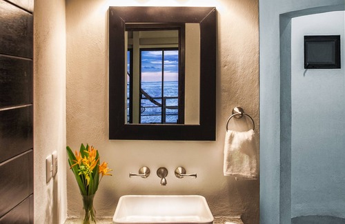 Salchi Hotel | Manta Raya Hotel