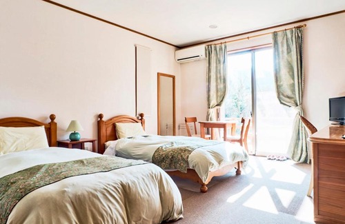 Hachijo Casa | Mantenbo