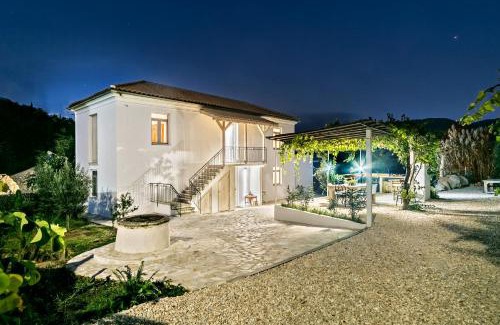 Pagi Villa | Manto Retreat in Nature