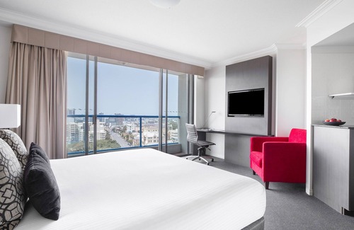 Brisbane Central Business District Hotel | Mantra on Queen