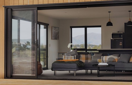 Ben Ohau Casa | Manuka Vista | under the stars getaway