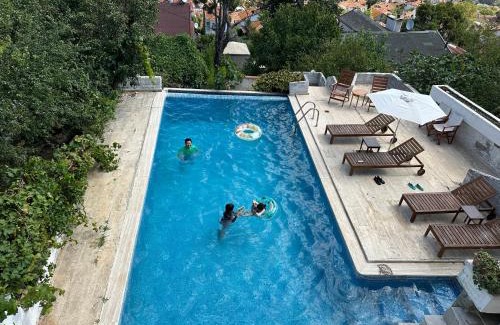 Adalar Casa | Manzaraada Tepe