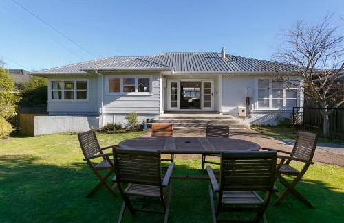 Taupo Casa | Maple Cottage