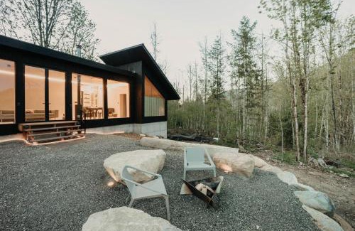 Maple Falls Casa | Maple Falls Cabin #58 - Wi-Fi - Pets Ok - Views - Vc