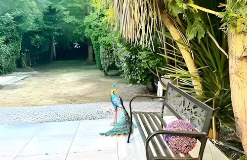 London Borough of Bromley Apartamento | Maple Grove - Luxury 1-Bedroom apartment with garden and parking in Greater London