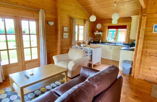 South Cerney Chalet De Esquí | Maple, Lake Pochard 1