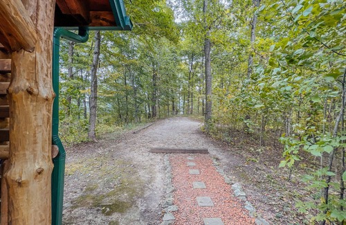 Laurelville Cabina | Maple Lane Cabin-Cabaña-Baño Privado-Estándar