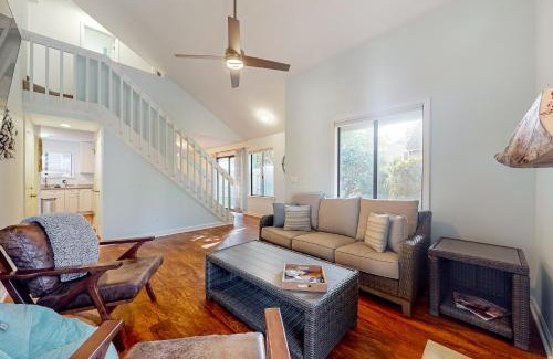 Charleston Casa | Maple Leaves - 30 Day Rental