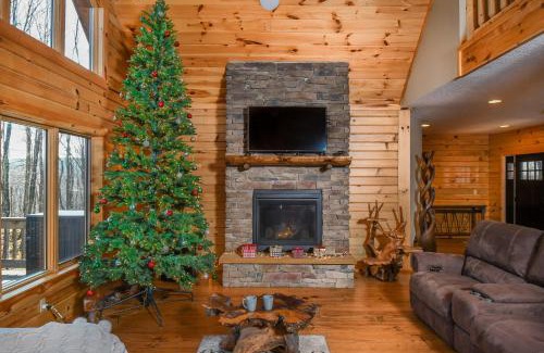 McHenry Casa | Maple Manor