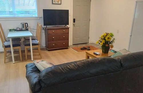 Maple Ridge Cabina | Maple ridge vacation cabin A