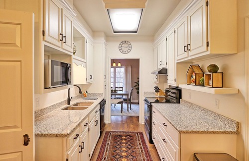 Columbia Casa | Maple Roost - A Stroll to Downtown Columbia & Square