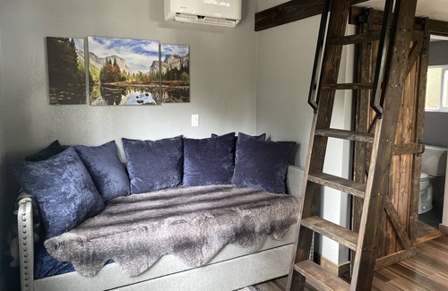 Maple Valley Cabaña | Maple Valley Farm Guest Cottage