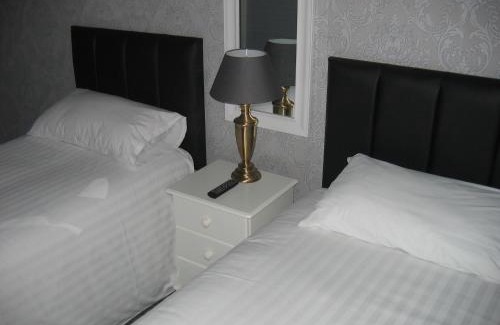 North Shore Hotel | Maples Hotel