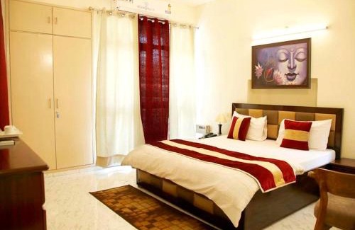 South Extension Casa | Maplewood Guest House, Neeti Bagh, New Delhiit is a Boutiqu Guest House