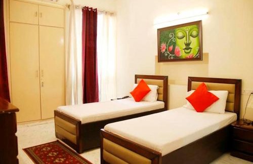 South Extension Casa | Maplewood Guest House, Neeti Bagh, New Delhiit is a Boutiqu Guest House - Room 2