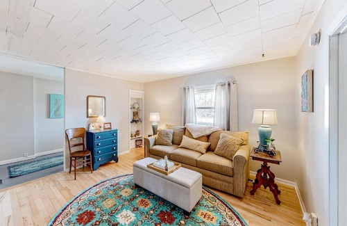 Colchester Casa | Maplewood Manor - Unit 2