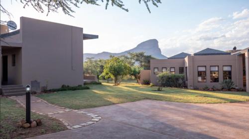 Mookgopong Casa | Mapungubwe at Buffelshuis Safari Camp