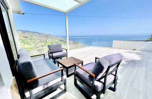 Tabua Casa | Mar a Vista by Your Madeira Rentals