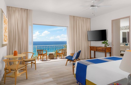 Cabo San Lucas Hotel | Mar del Cabo By Velas Resorts