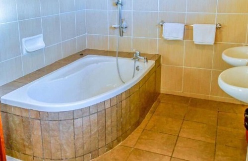Talek Hotel | Mara Leisure Camp