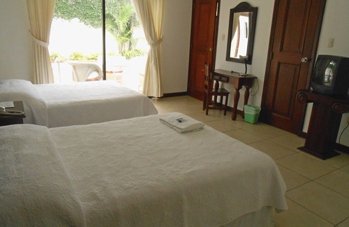 Managua Hotel | Maracas Inn