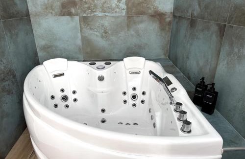 3rd Arrondissement Apartamento | MARAIS Appartement 2 Chambres 2 Salles de bain - SPA JACUZZI !