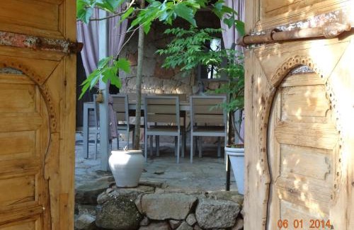 Porto-Vecchio Apartamento | Maranatha, front de mer avec plage