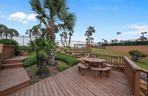 Galveston Condominio | Maravilla 233 - Indigo Flamingo